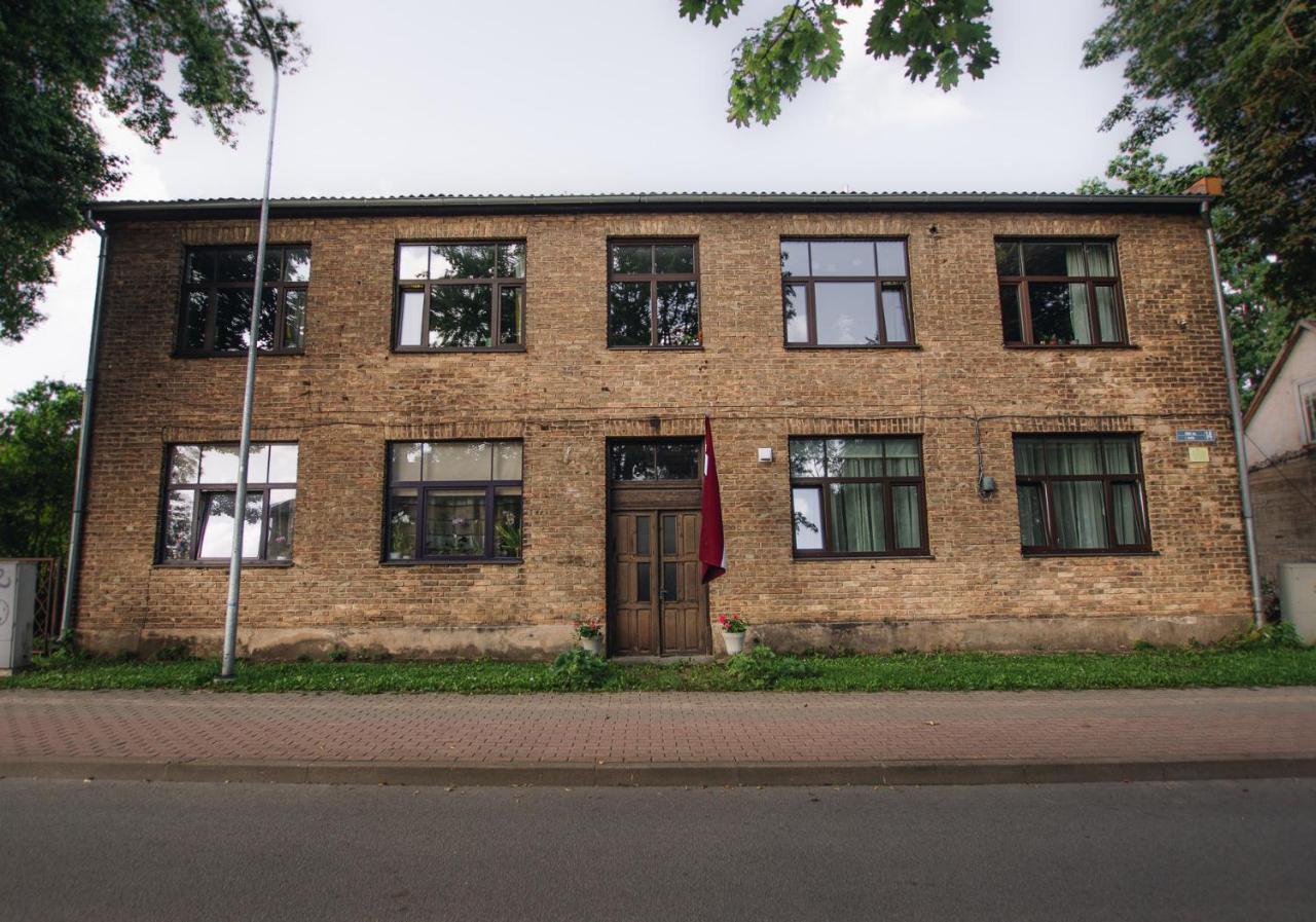 "Quiet Center" Apartment, Close To Train Station Tukums Exteriér fotografie